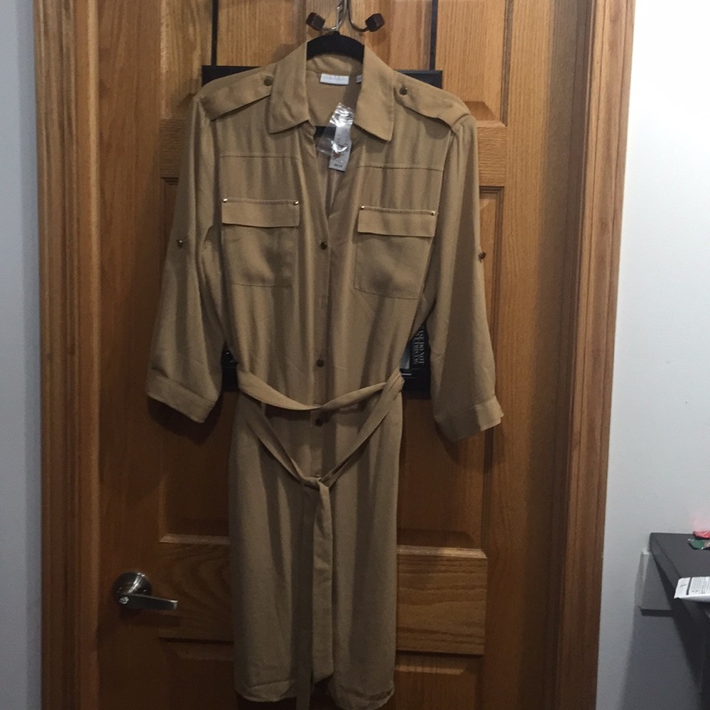 Beautiful NWT NY & Co dress